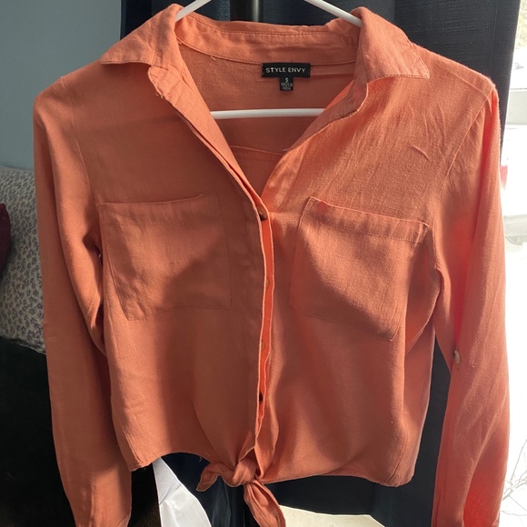 Coral Colored Blouse - Picture 2 of 9